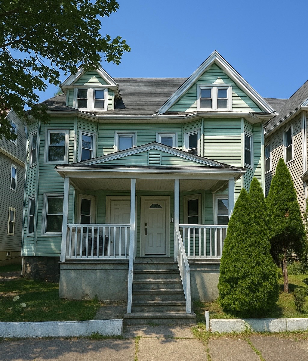 931/933 Noble Avenue